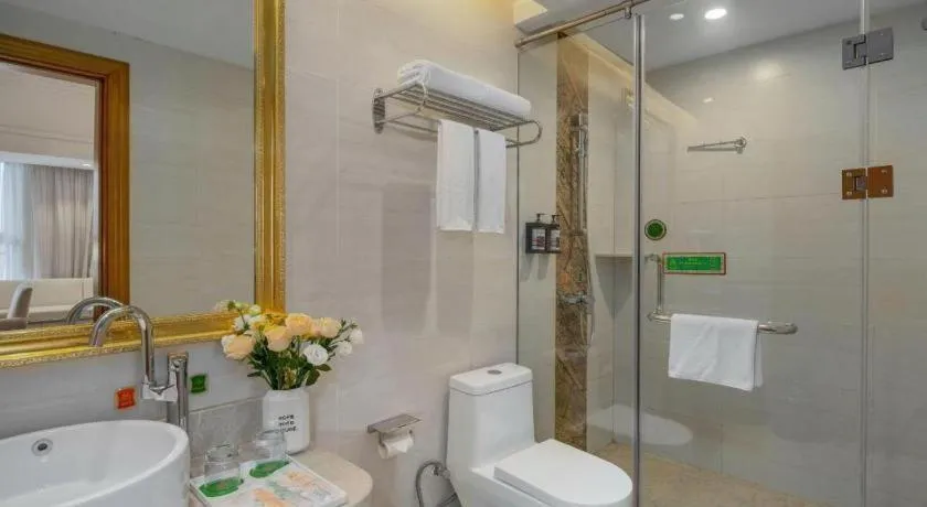 Vienna Hotel Zhengzhou Only Henan Movie Town