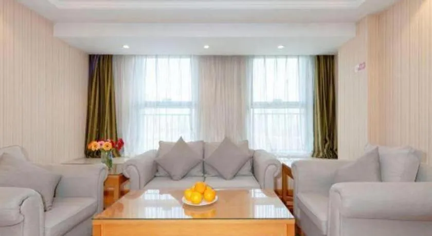 Vienna Hotel Zhengzhou Only Henan Movie Town