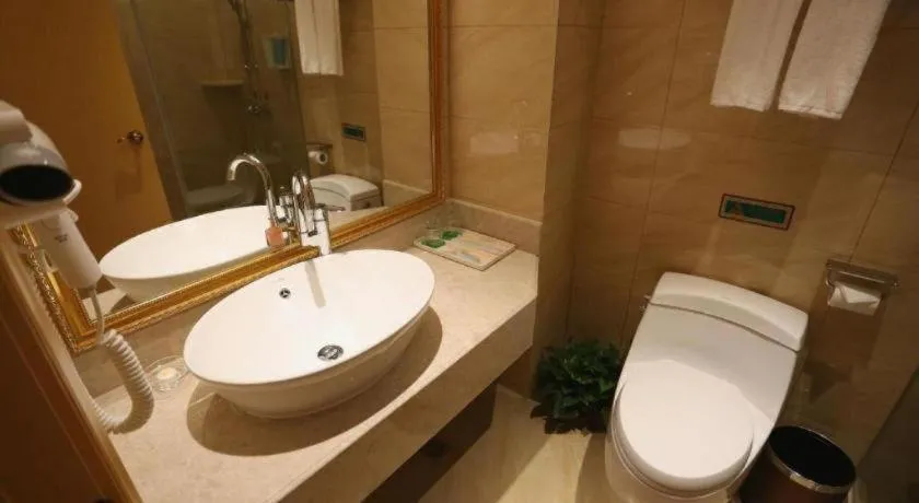 Vienna Hotel Hangzhou Jiubao Sijiqing Suanli Town