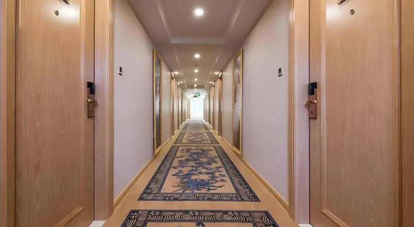 Vienna Hotel Shenzhen Guanlan Shanshuitianyuan Xintian