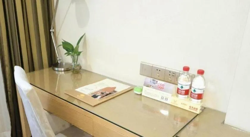 Vienna Hotel Shenzhen Guanlan Shanshuitianyuan Xintian