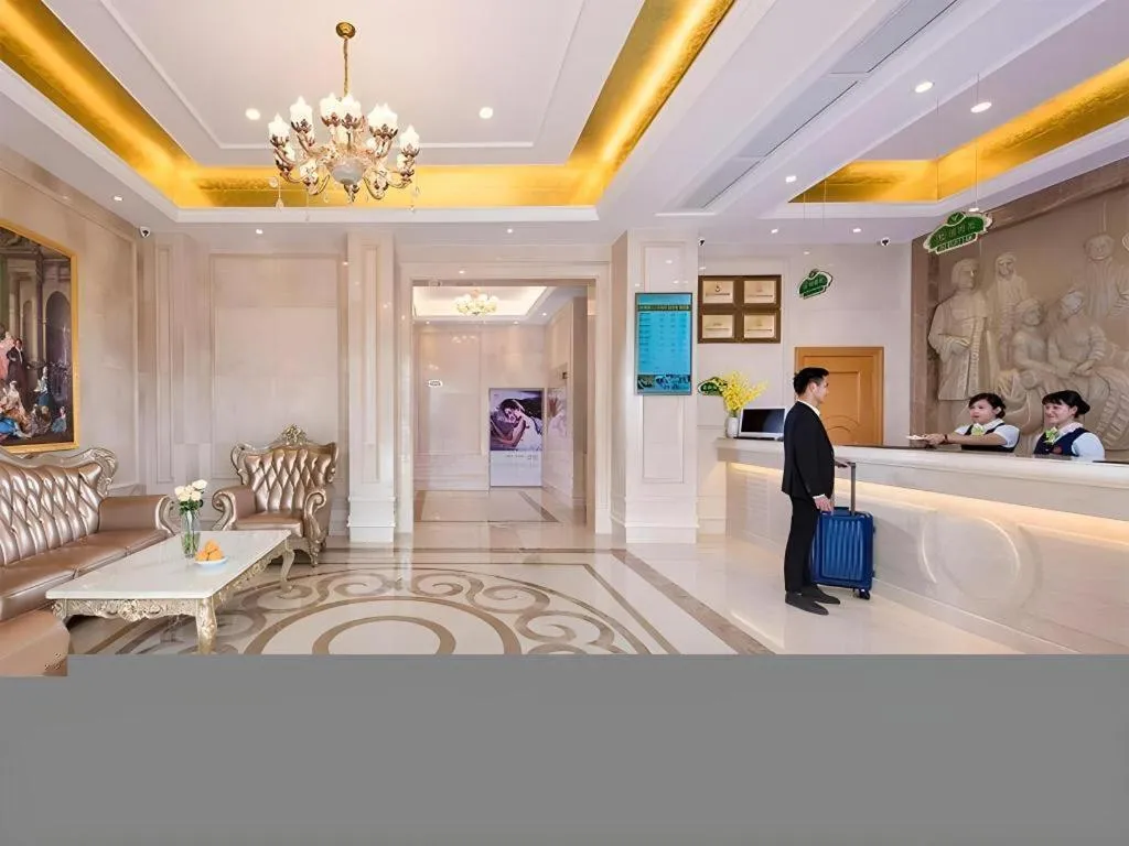 Vienna Hotel Shenzhen Guanlan Shanshuitianyuan Xintian