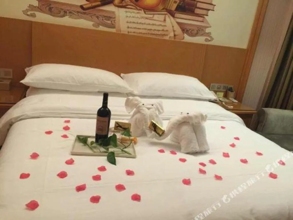 Bed in Vienna Hotel Zhejiang Ningbo Beilun In Time City