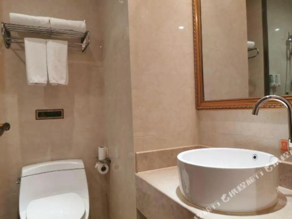 Vienna Hotel Zhejiang Ningbo Beilun In Time City