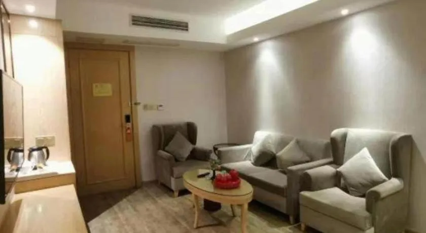 Vienna Hotel Chongqing Shiqiaopu Metro Station