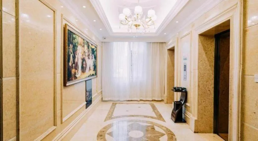 Bed in Vienna Hotel Xi'an Xijing Hospital Tonghuamen Metro Station