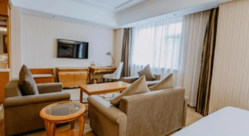 Bed in Vienna Hotel Xi'an Xijing Hospital Tonghuamen Metro Station