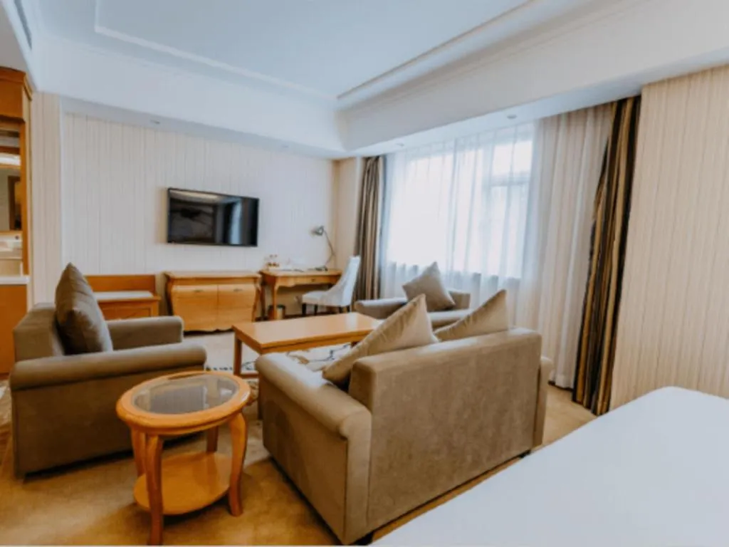 Bed in Vienna Hotel Xi'an Xijing Hospital Tonghuamen Metro Station