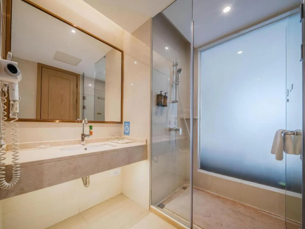 Vienna Hotel Shenzhen Pingshan Longtian Town