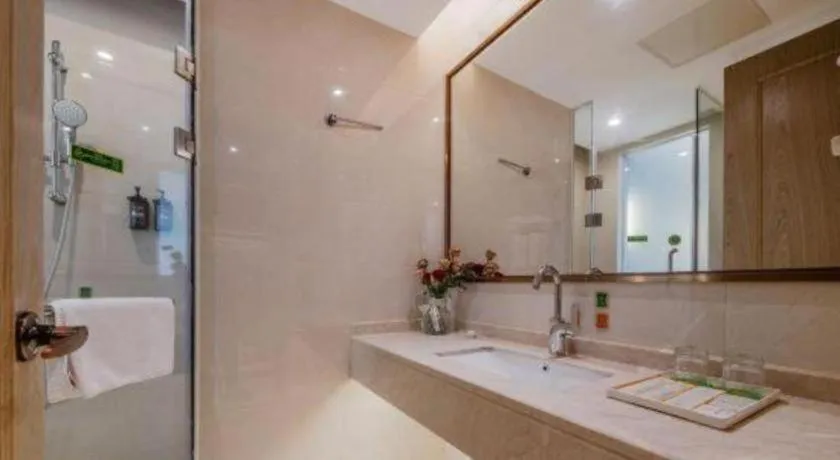 Vienna Hotel Shenzhen Pingshan Longtian Town