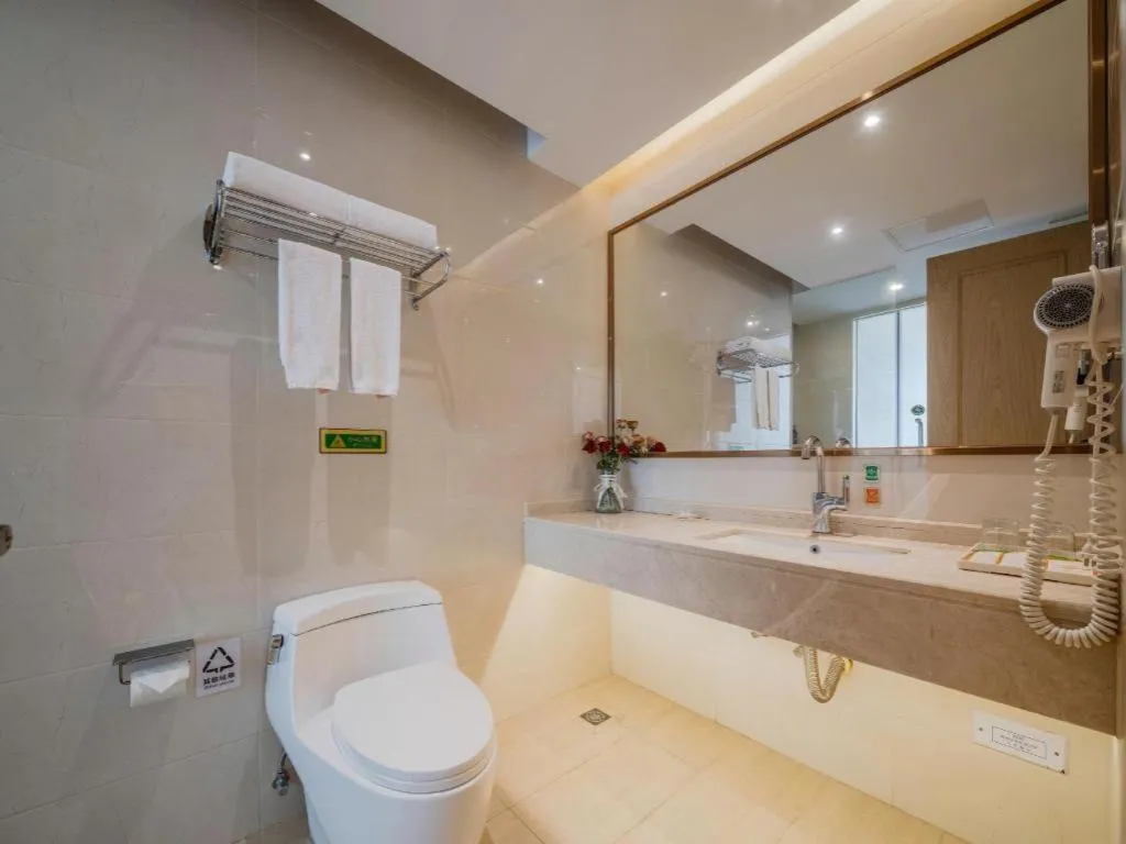 Vienna Hotel Shenzhen Pingshan Longtian Town