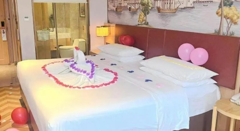 Vienna Hotel Chongqing Wushan Municipal Government