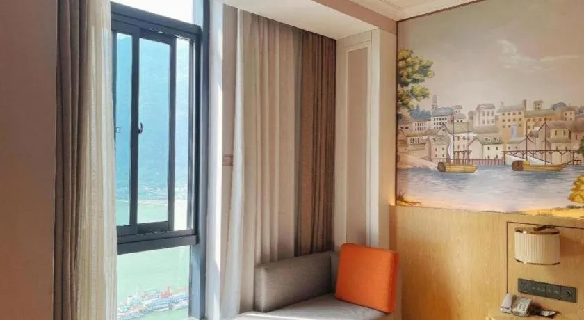 Vienna Hotel Chongqing Wushan Municipal Government