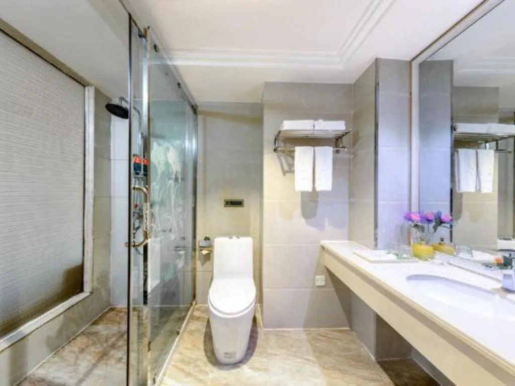 Vienna Hotel Guangdong Zhuhai Mingzhu Station Guozheng