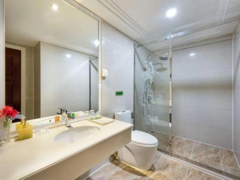 Vienna Hotel Guangdong Zhuhai Mingzhu Station Guozheng