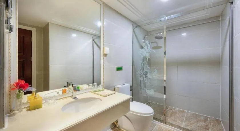 Vienna Hotel Guangdong Zhuhai Mingzhu Station Guozheng