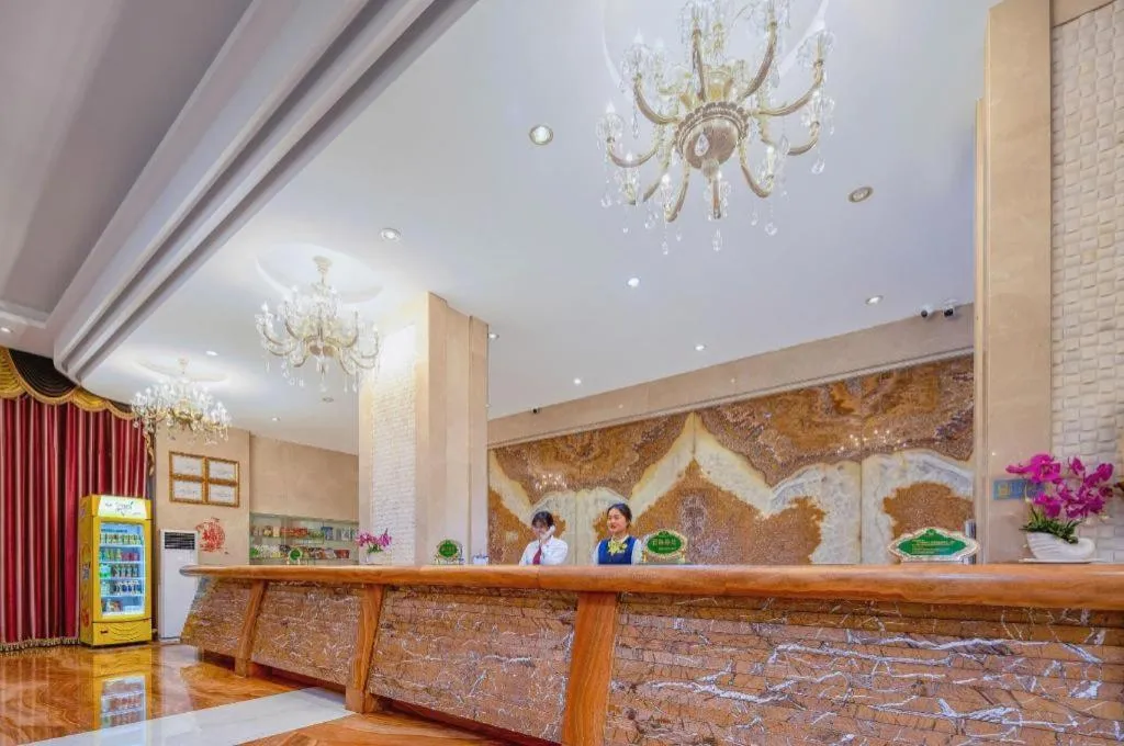 Vienna Hotel Guangdong Zhuhai Mingzhu Station Guozheng