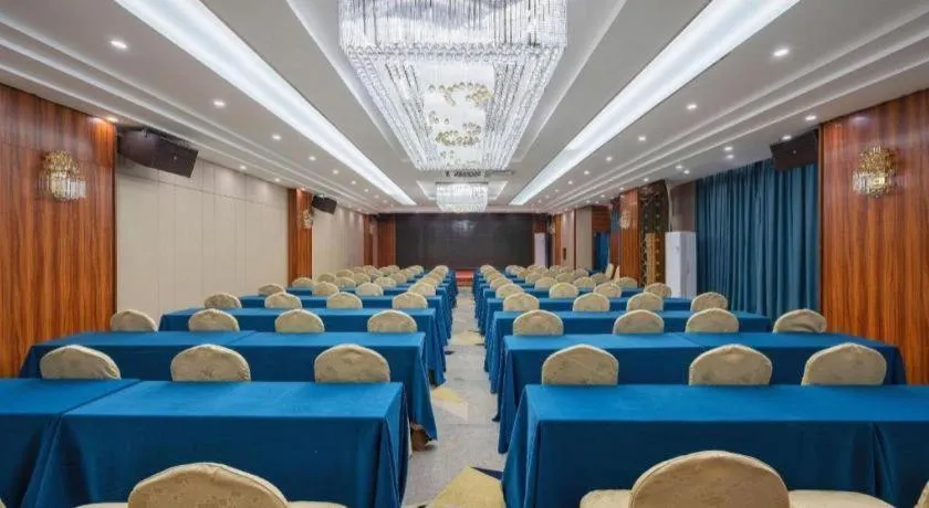 Vienna Hotel Guangdong Zhuhai Mingzhu Station Guozheng