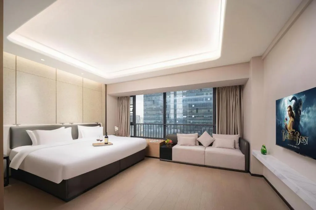 Bed in Shenzhen Cloud Park Manhattan Hotel