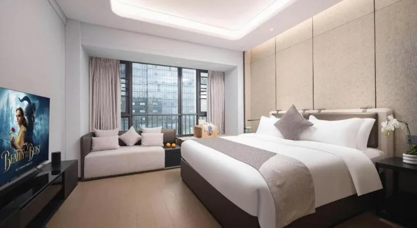 Bed in Shenzhen Cloud Park Manhattan Hotel