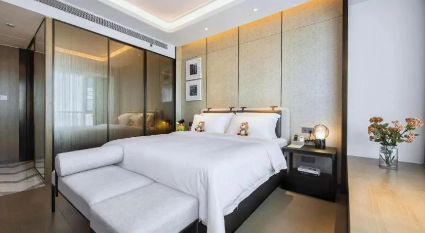 Bed in Shenzhen Cloud Park Manhattan Hotel