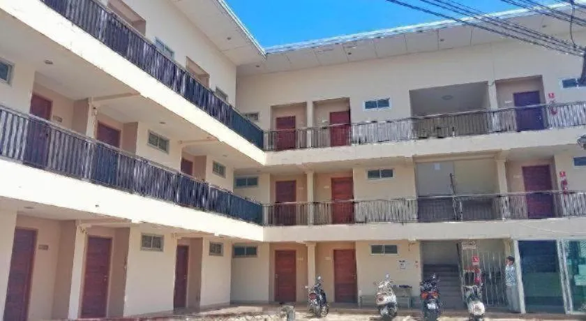 RoomQuest Chiang Mai Tha Sala