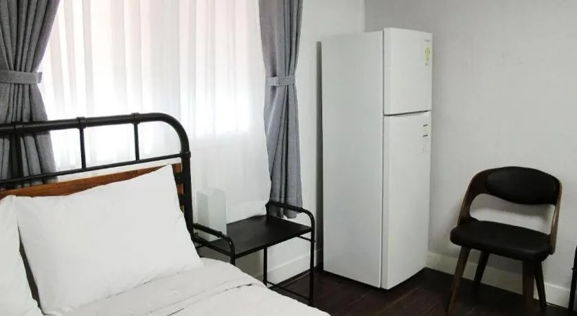 Bed in Seorak Mt., The East Sea and hot spring