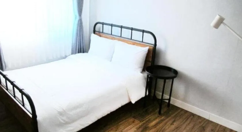 Bed in Seorak Mt., The East Sea and hot spring