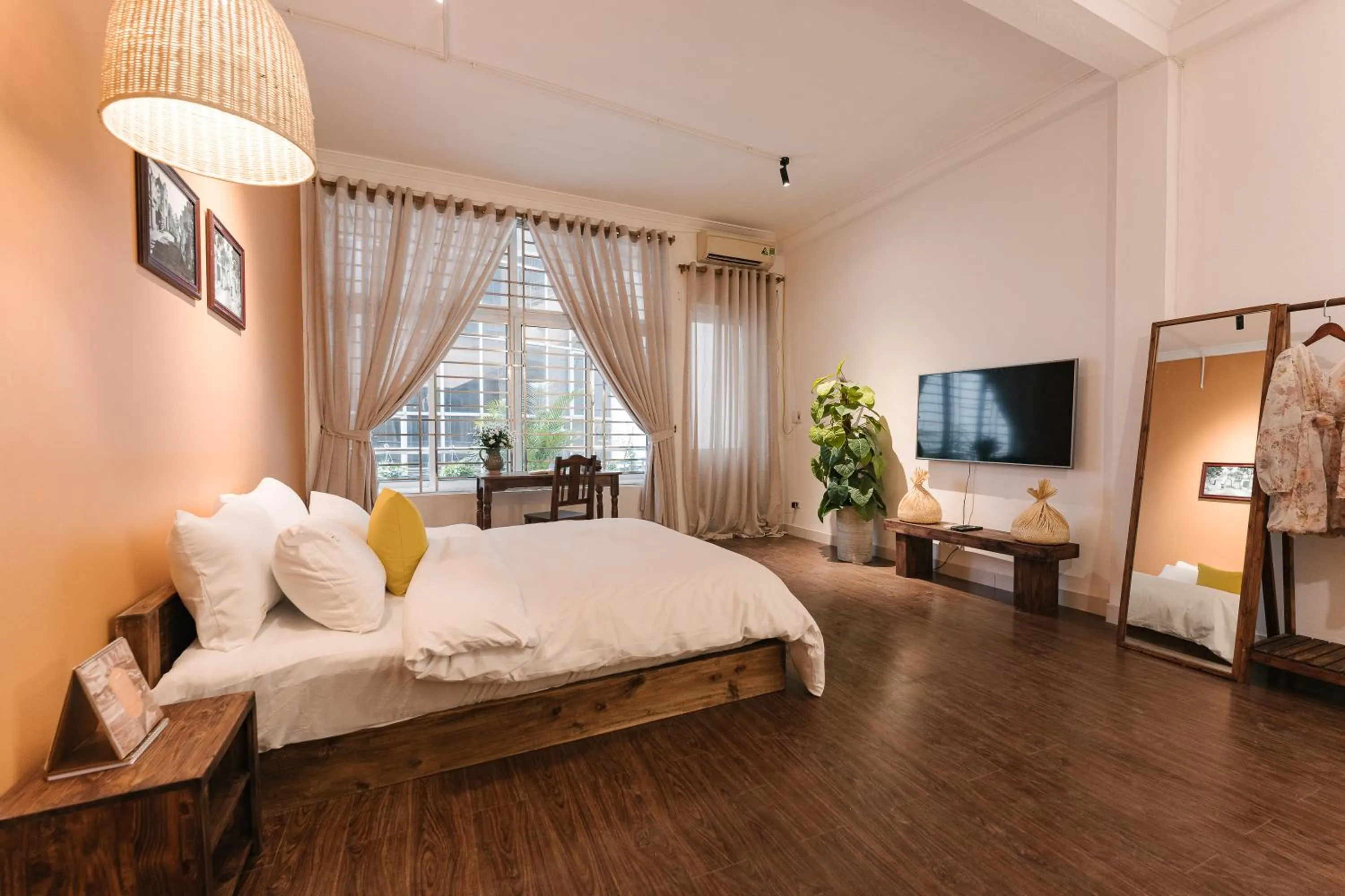 Bed in OH Trendy homes Hoan Kiem PNL1