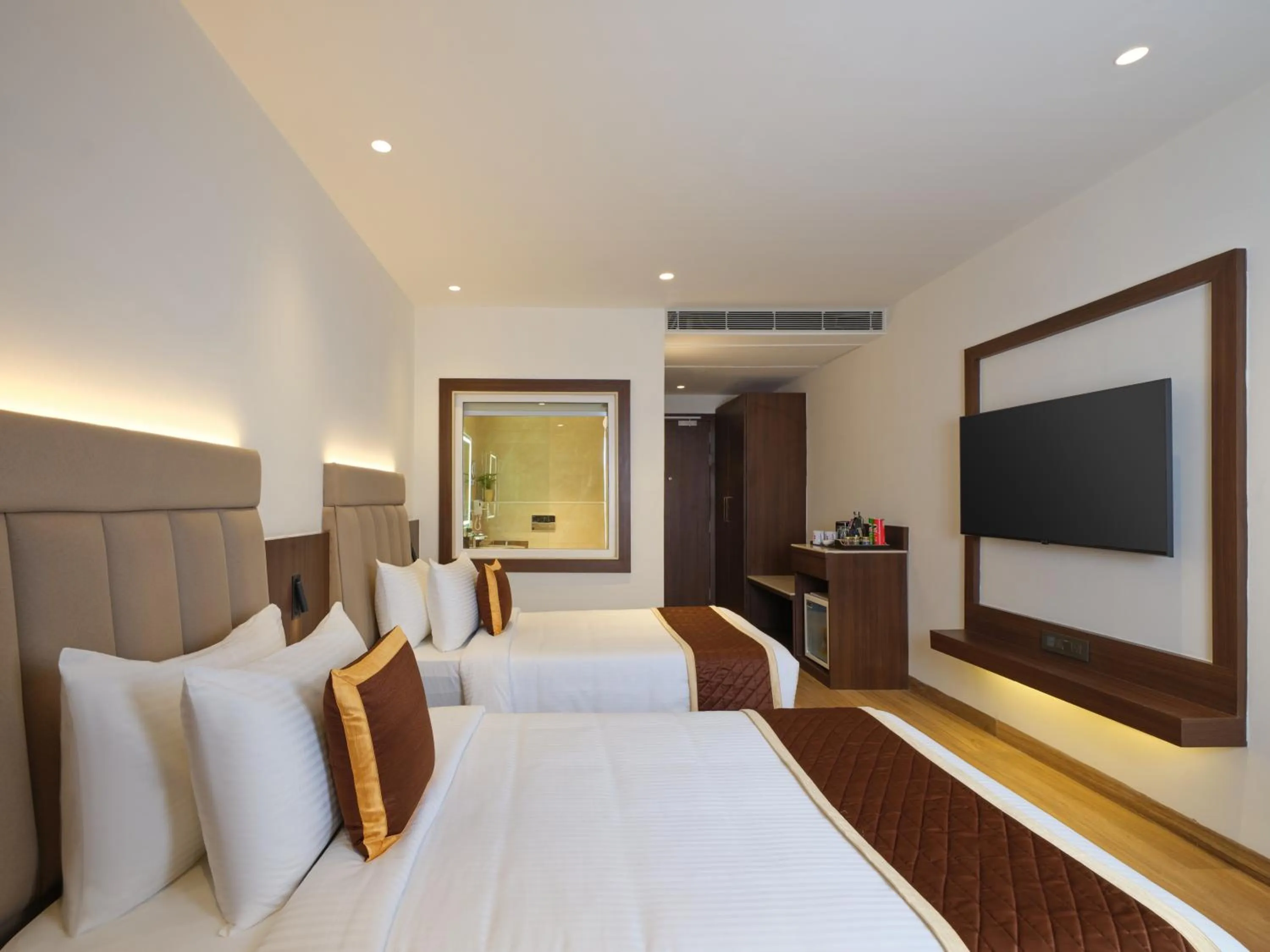 View (from property/room), Bed in Regenta Place Gwalior