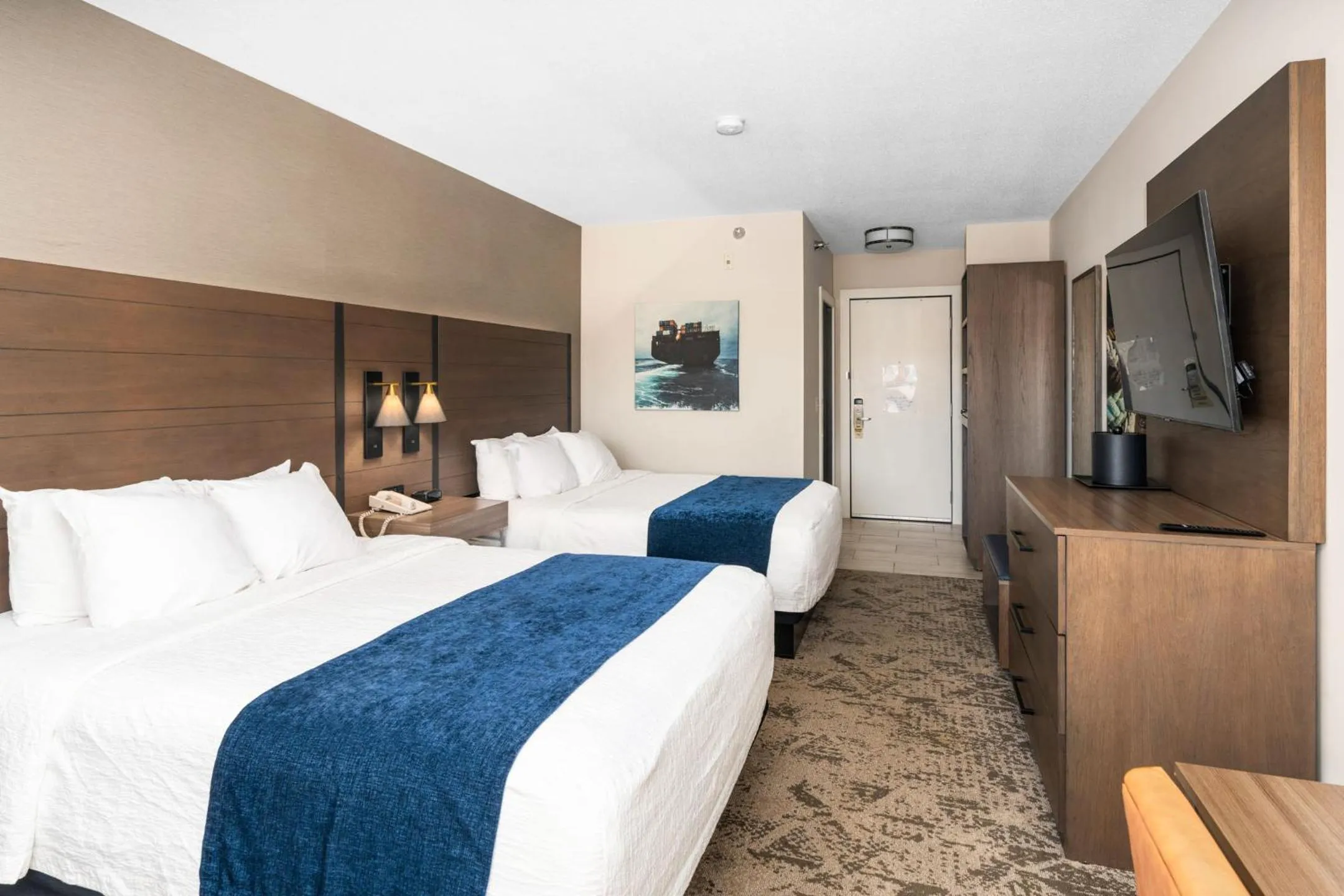 Bed in Grand Superior Lodge