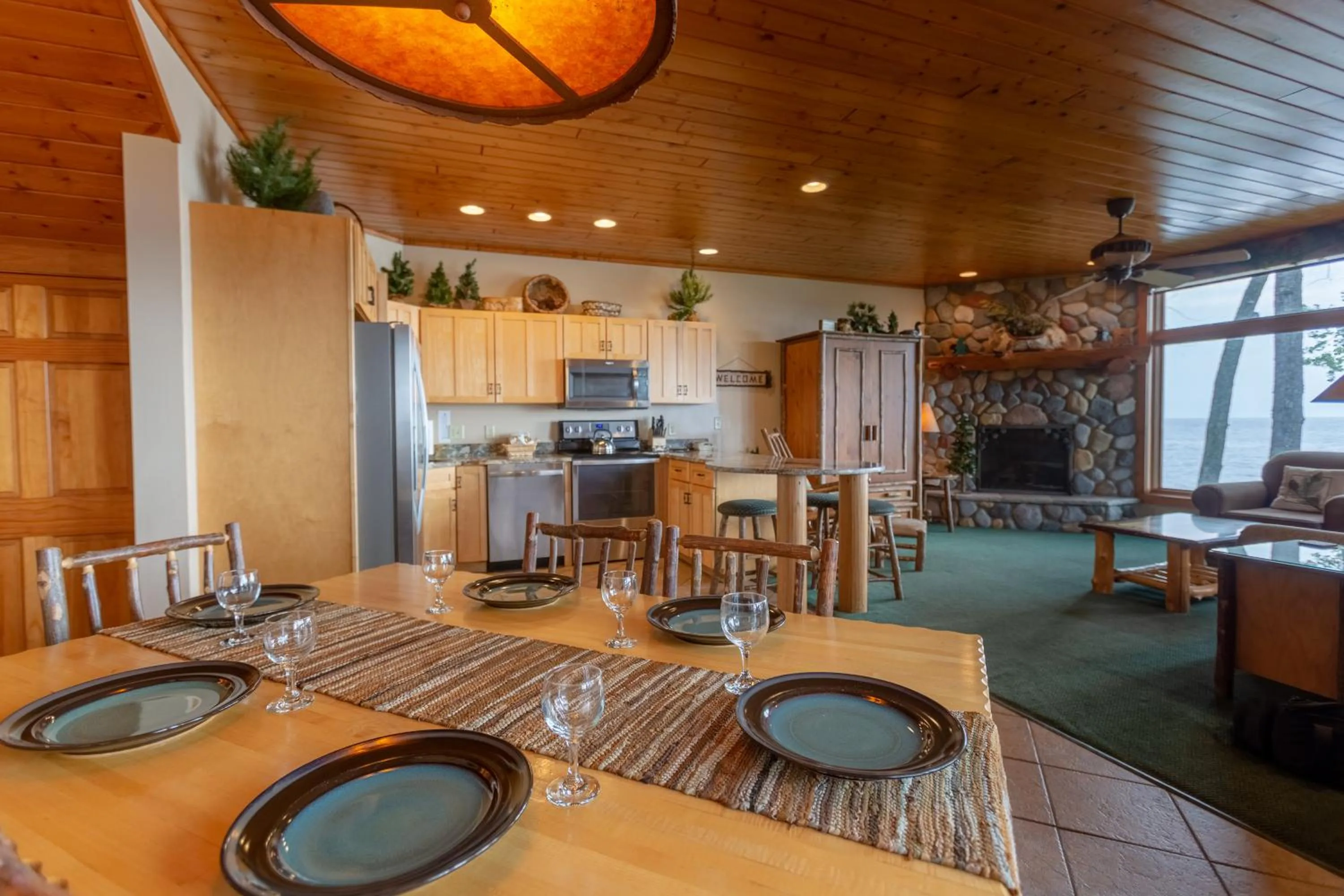 Dining area in Grand Superior Lodge