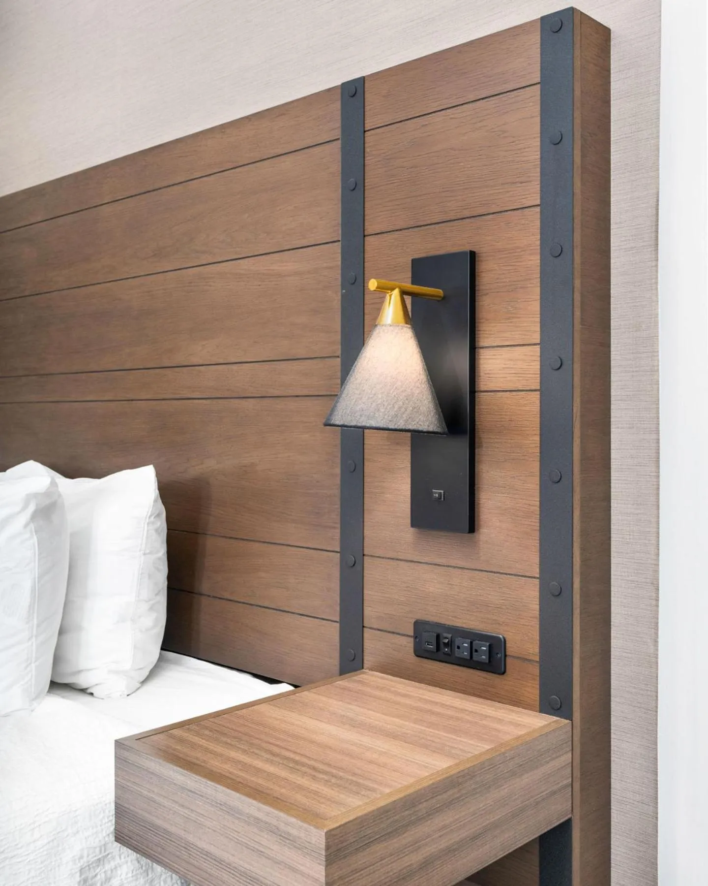 Bed in Grand Superior Lodge