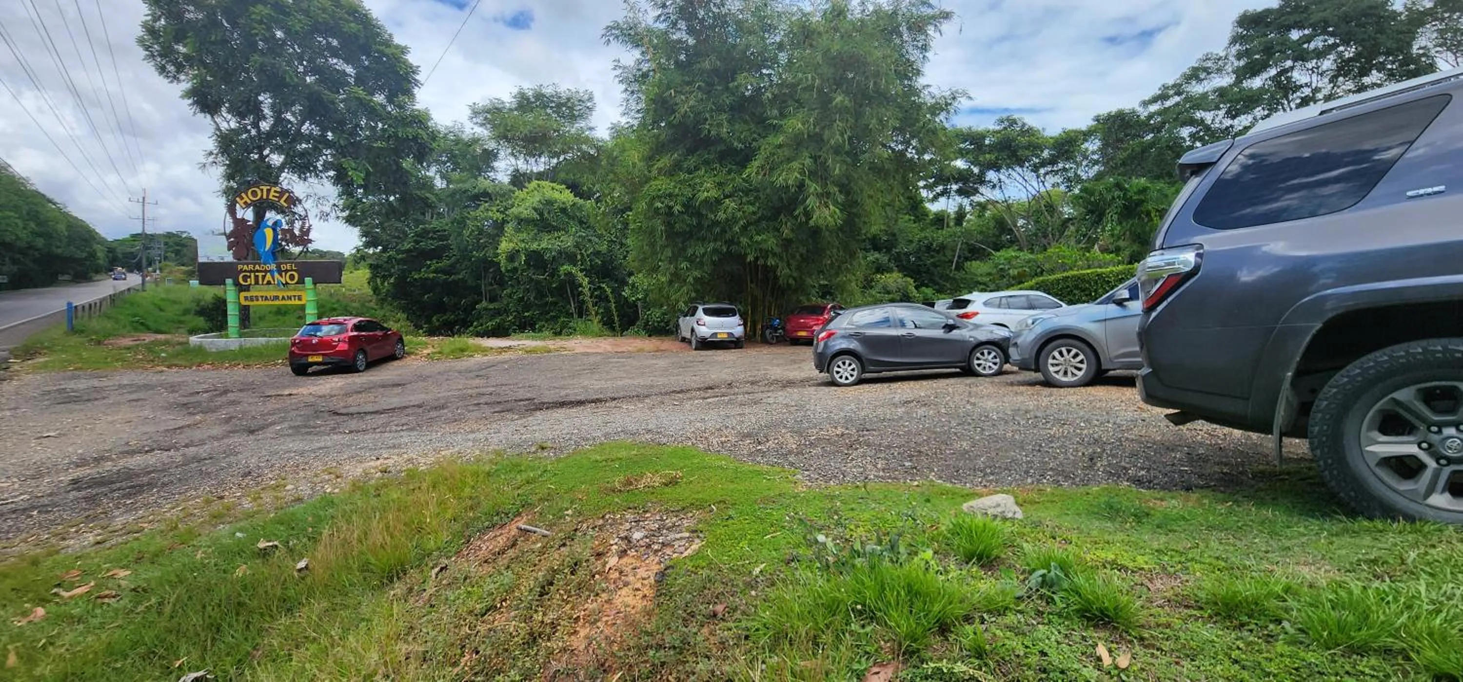 Parking in Hotel Parador del Gitano