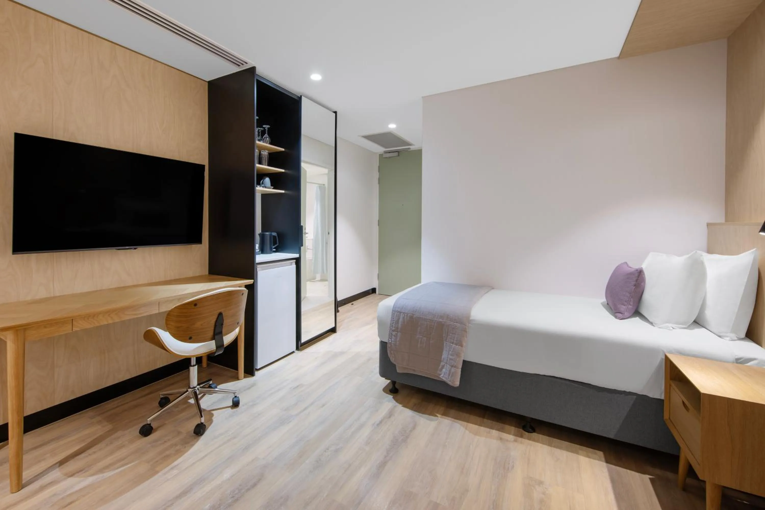 Bed in Haberfield Hotel