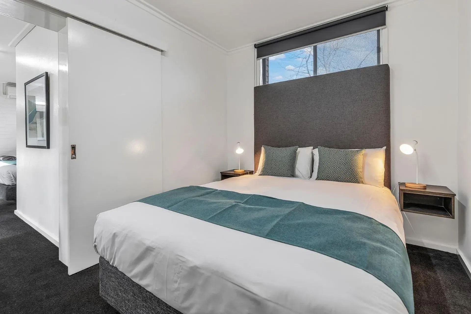 Large Family Room in Rochester Motel Large Family Room in Rochester Motel