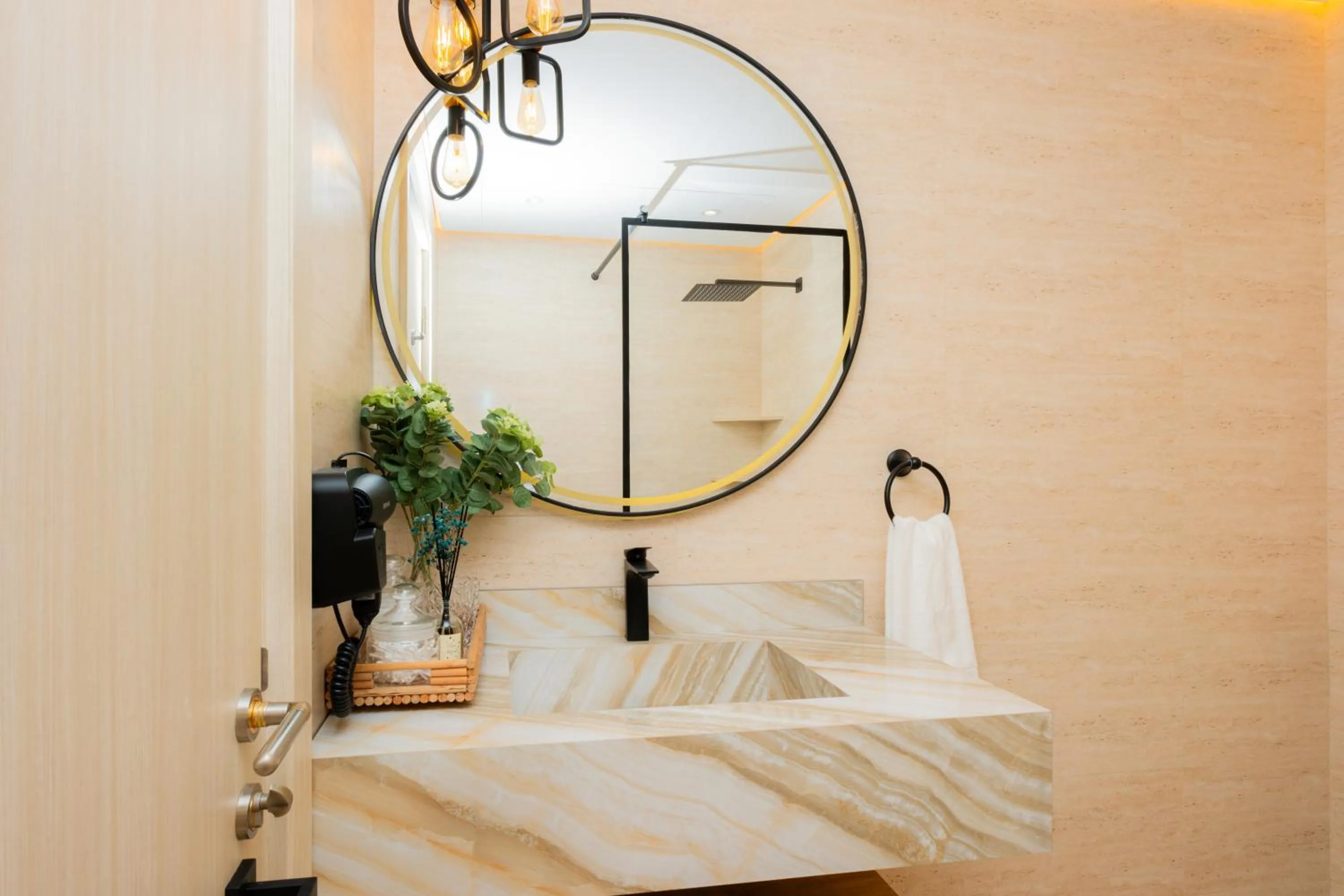 Bathroom in Dubai Marina - 1BHK Apartment