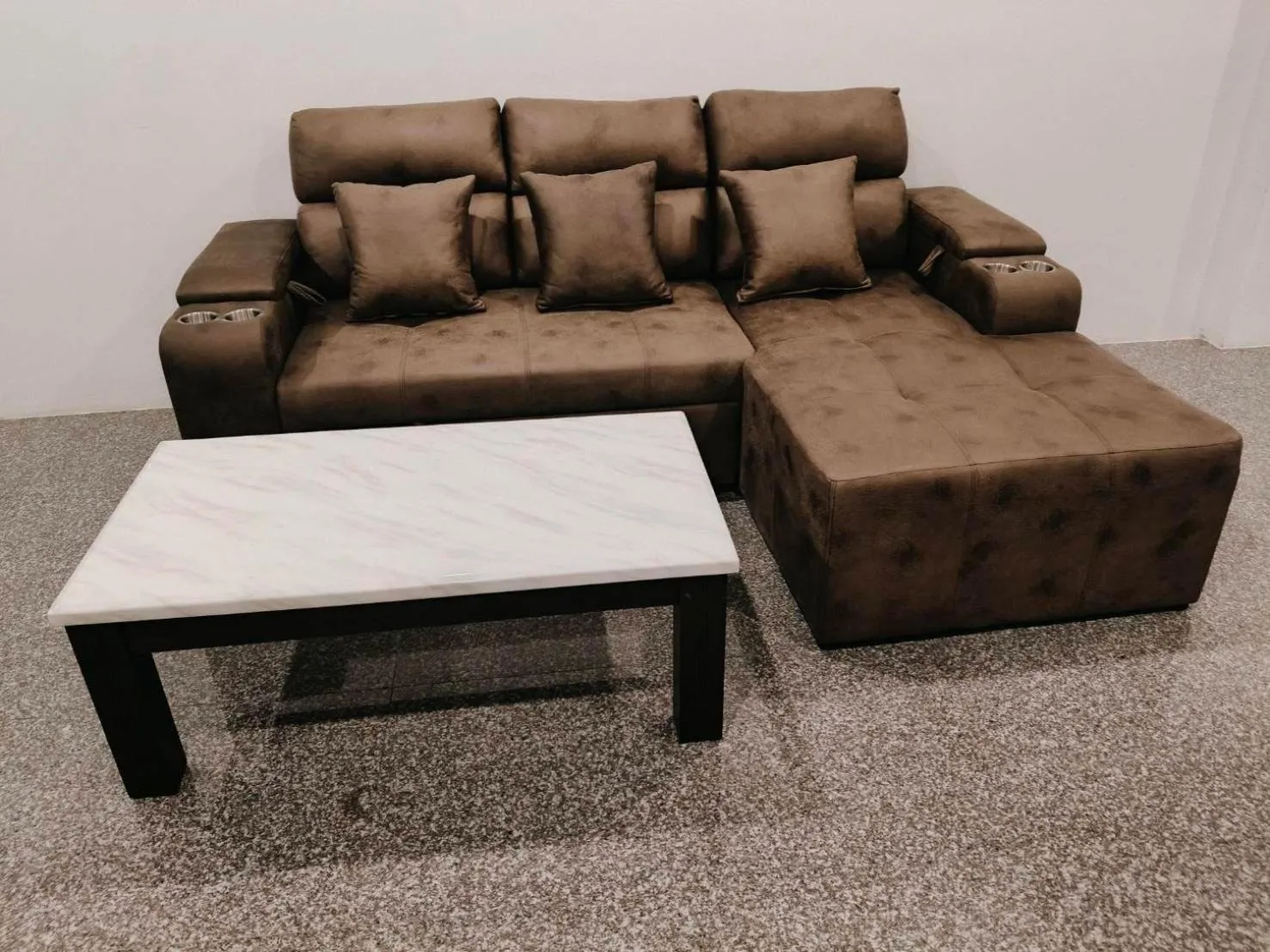 Living room in Siray House