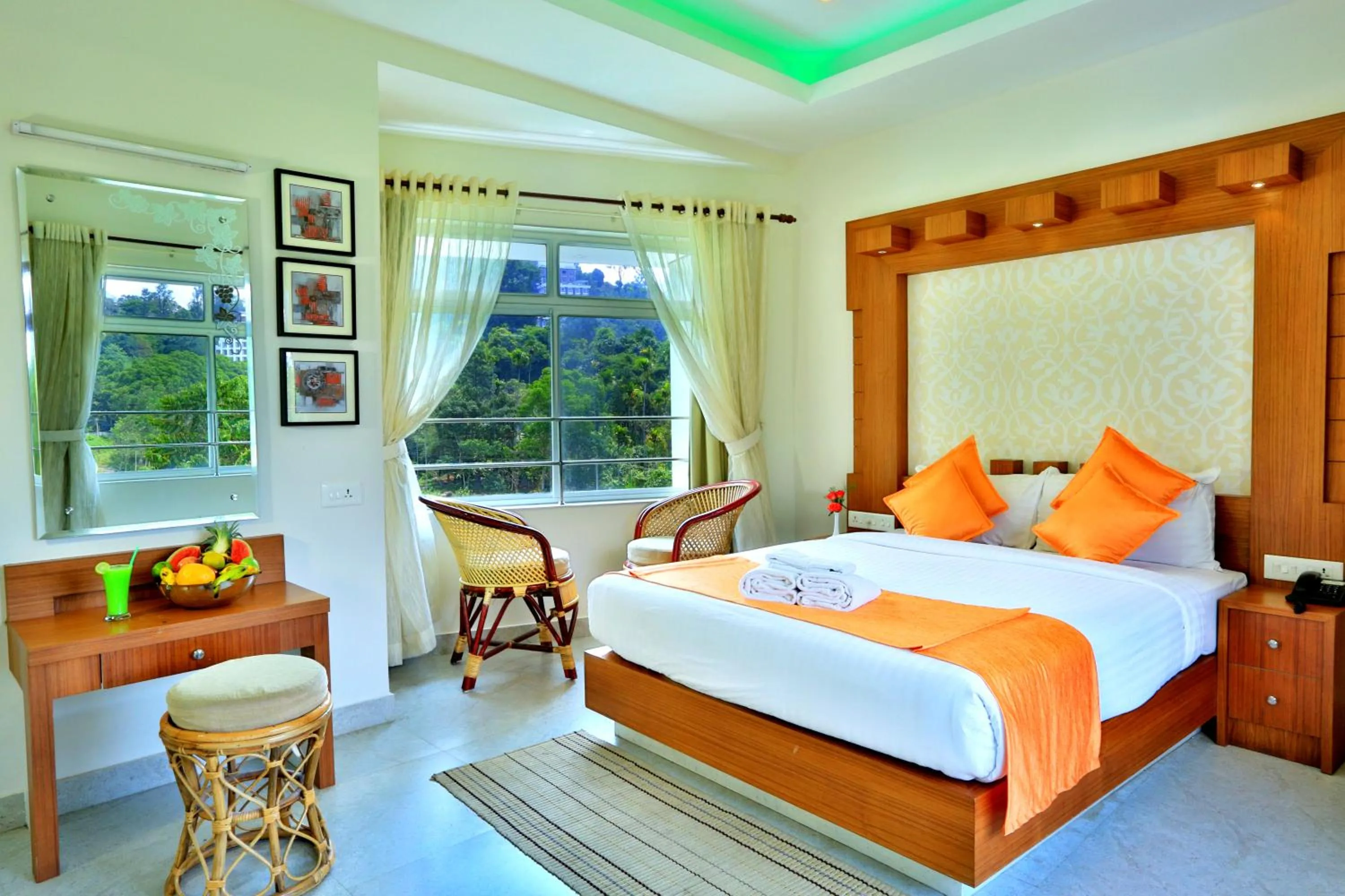 Photo of the whole room, Bed in Monsoon Grande