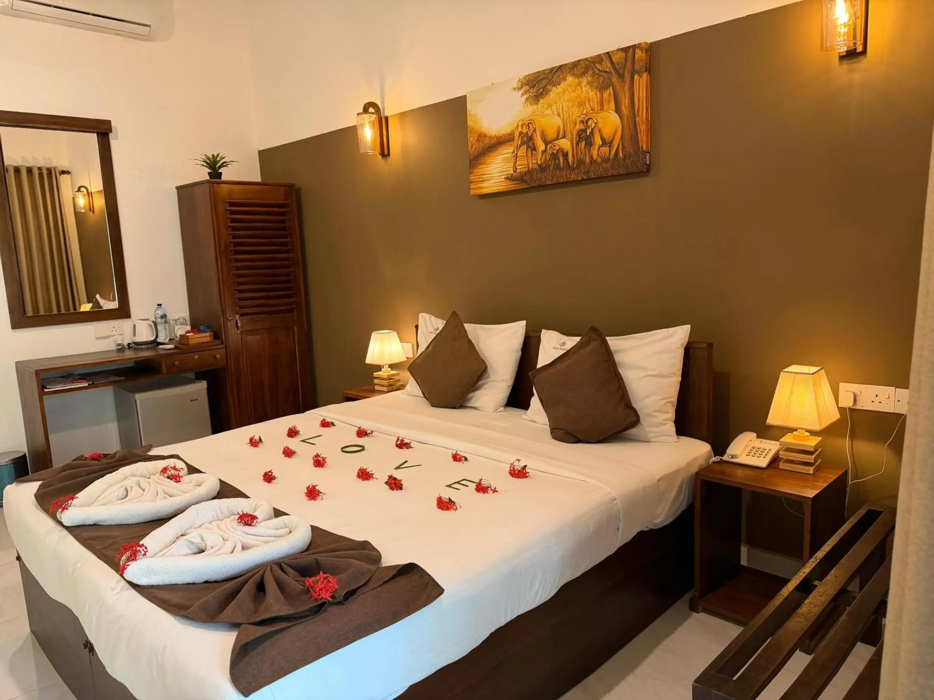 Deluxe Double Room - single occupancy in Hotel Heladiv Deluxe Double Room - single occupancy in Hotel Heladiv