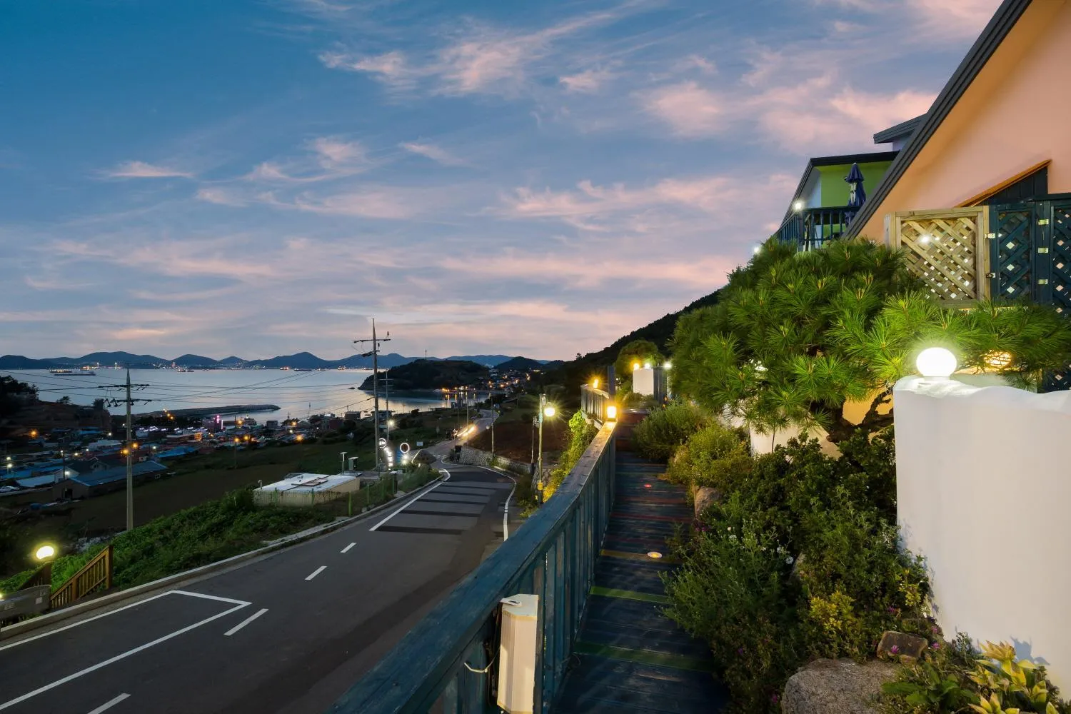 Property building in 13 Ohoo