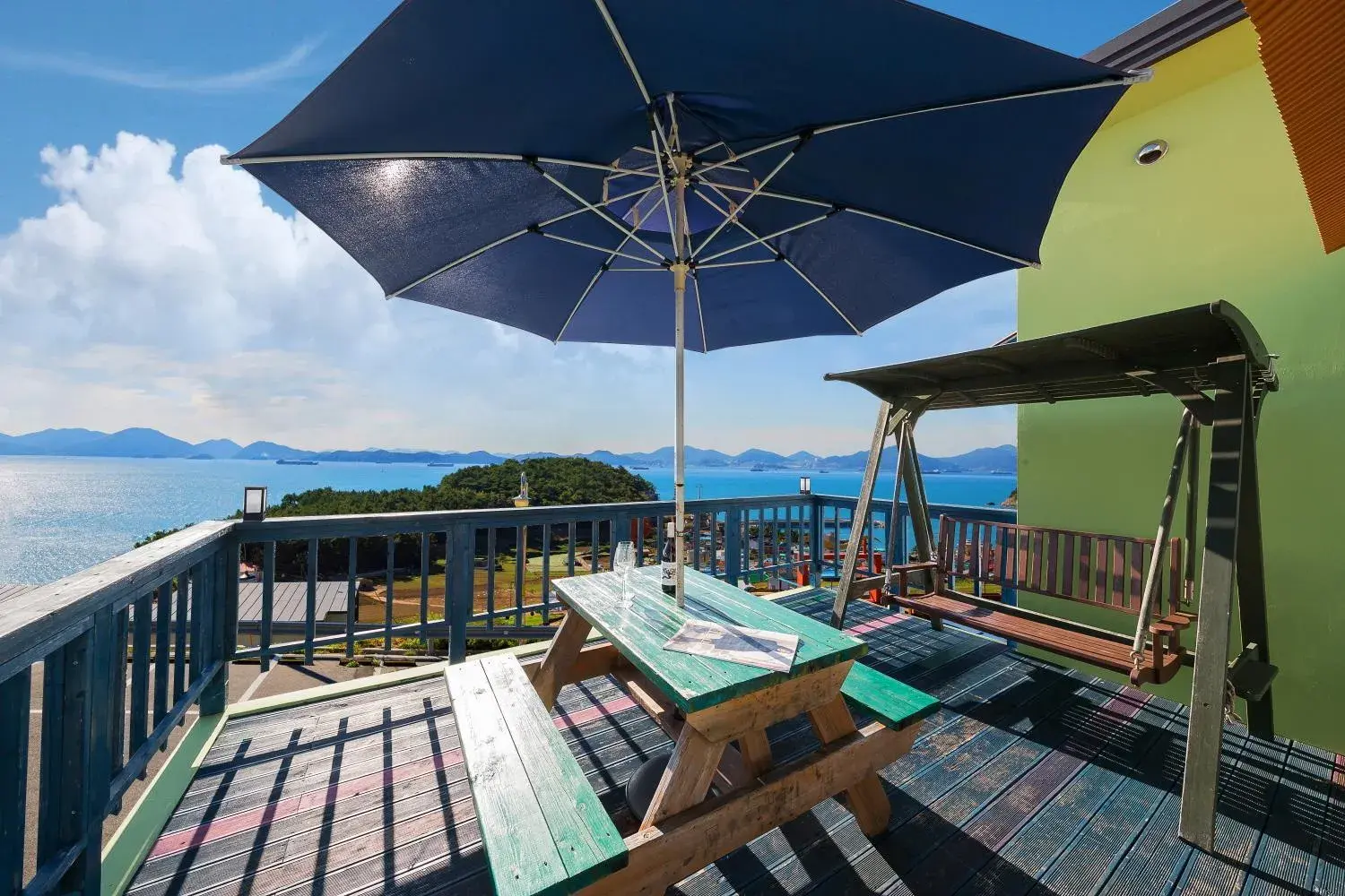 One-Bedroom Apartment with Ocean View in 13 Ohoo One-Bedroom Apartment with Ocean View in 13 Ohoo