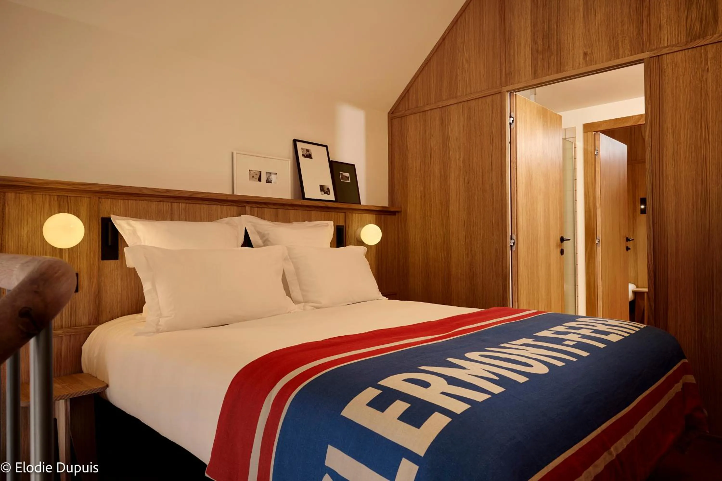 Bed in Grand Mess Clermont-Ferrand