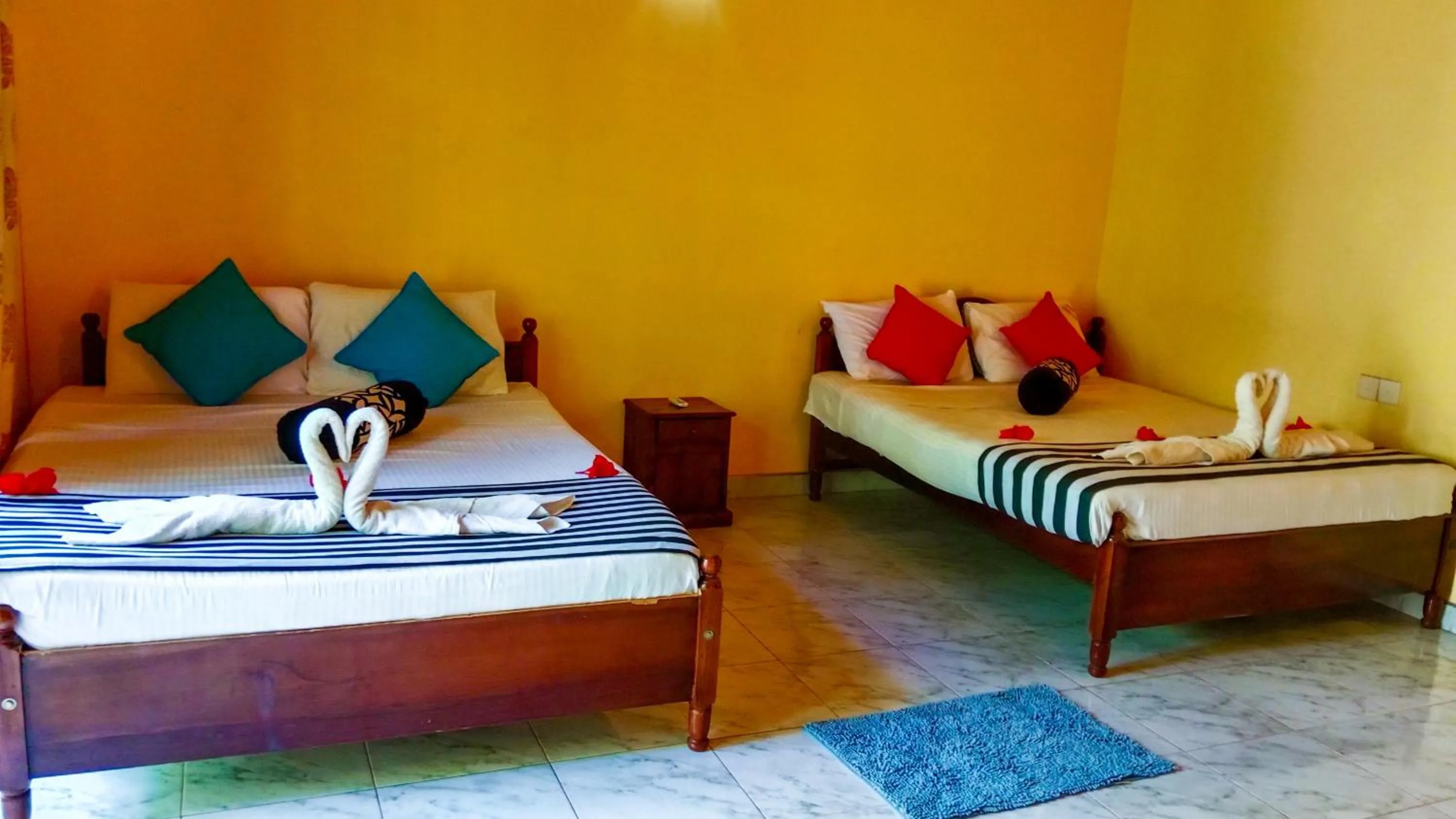 Bed in Sigiri Thilanka Rest Sigiriya