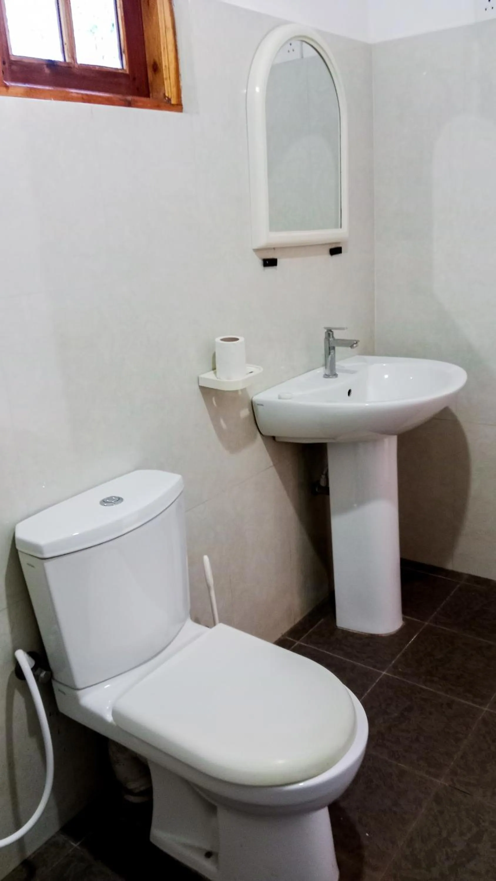 Toilet in Sigiri Thilanka Rest Sigiriya