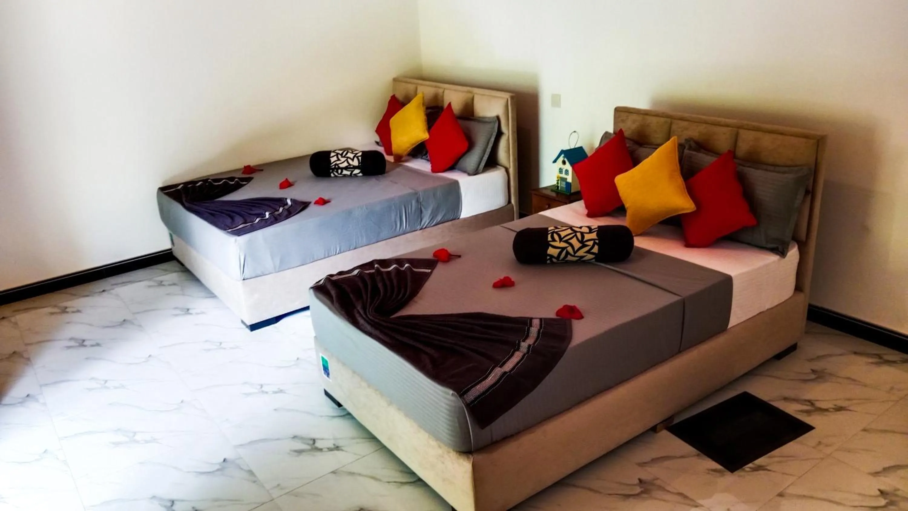 Bed in Sigiri Thilanka Rest Sigiriya