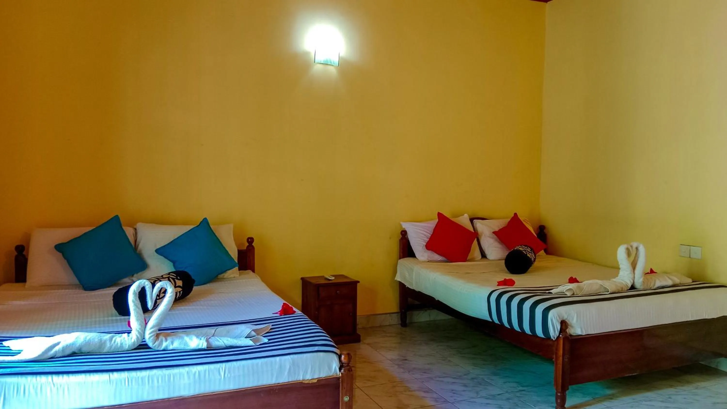 Bed in Sigiri Thilanka Rest Sigiriya