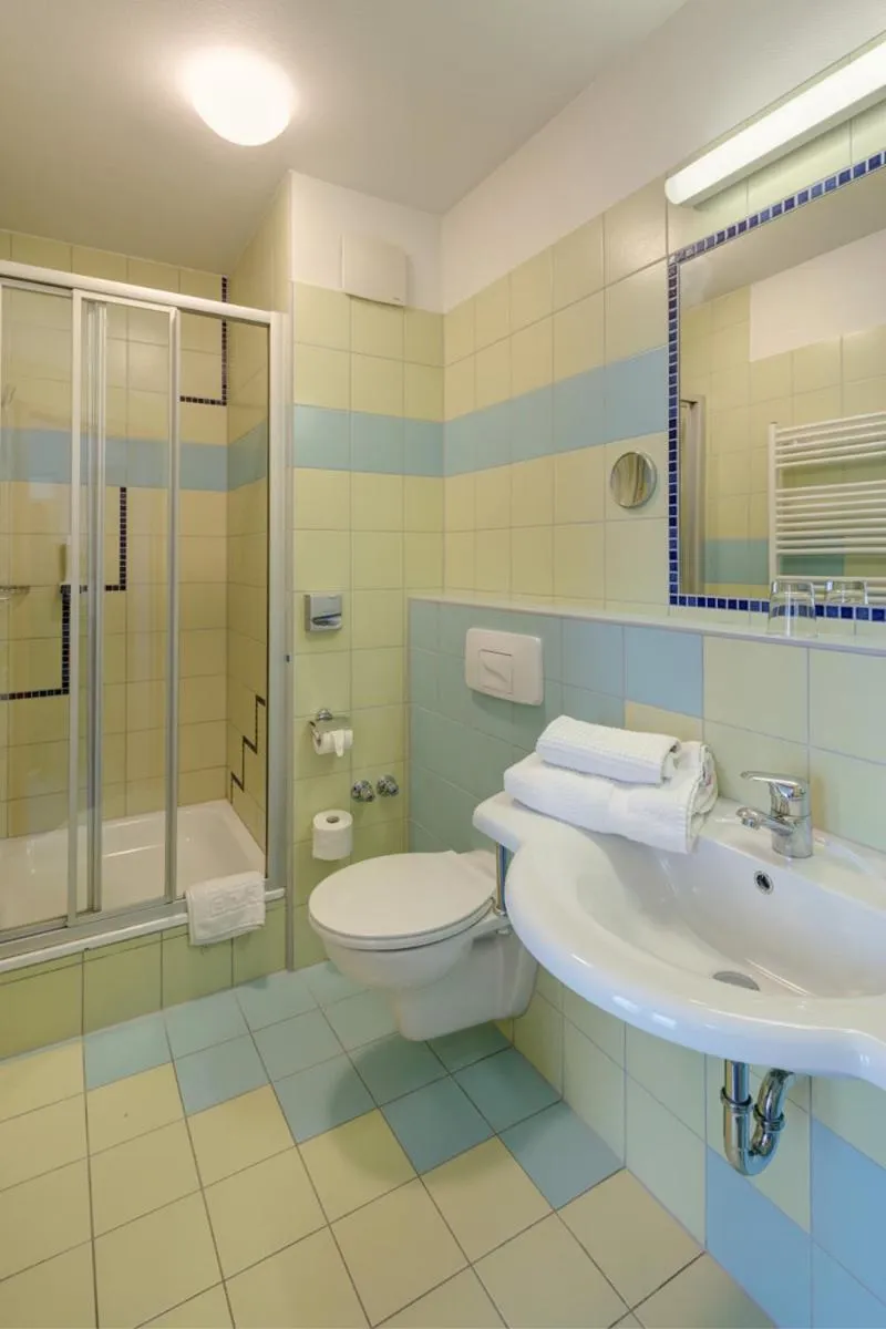 Bathroom in Landhotel Beck