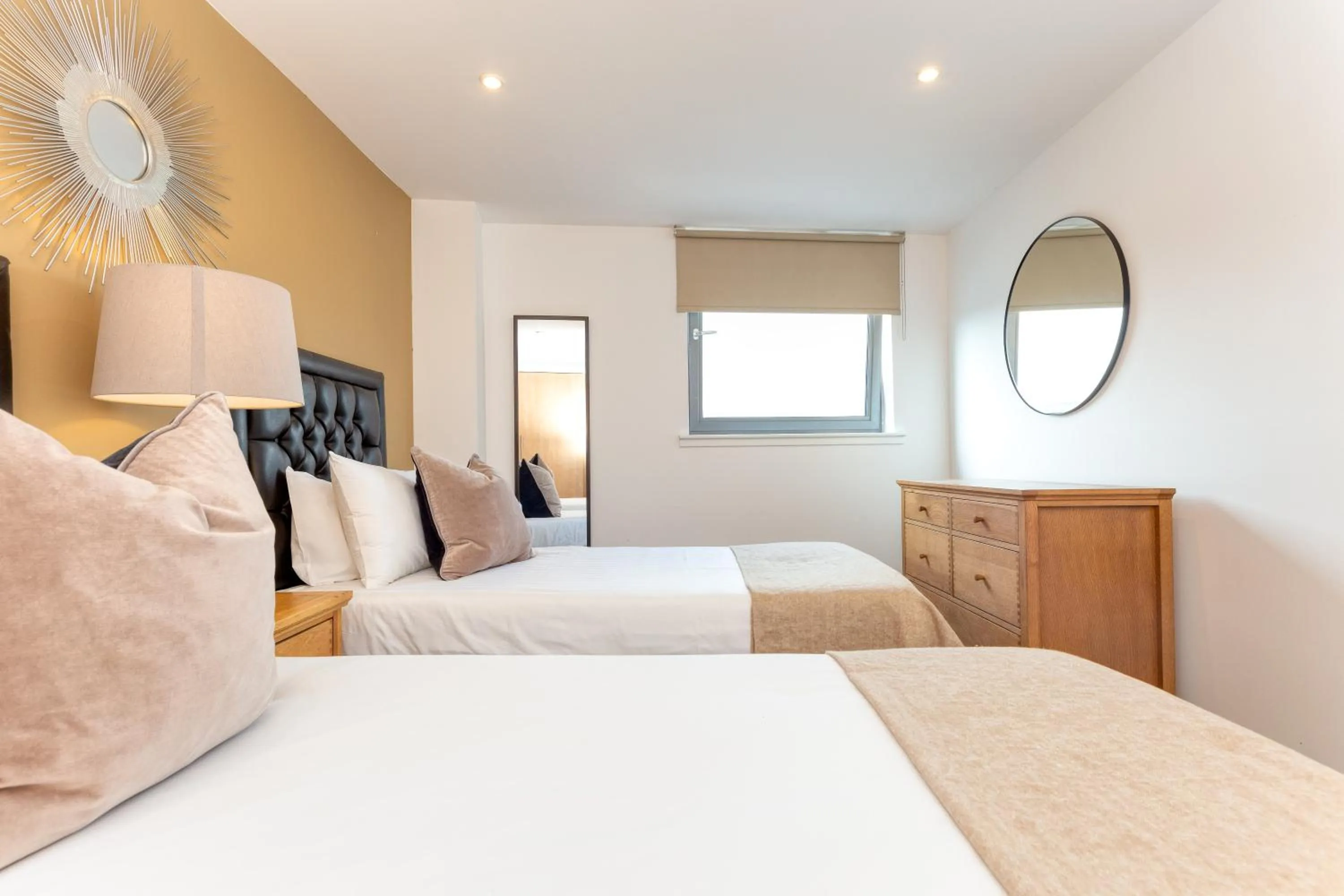 Bed in SECC Hydro Executive 7 Apartment