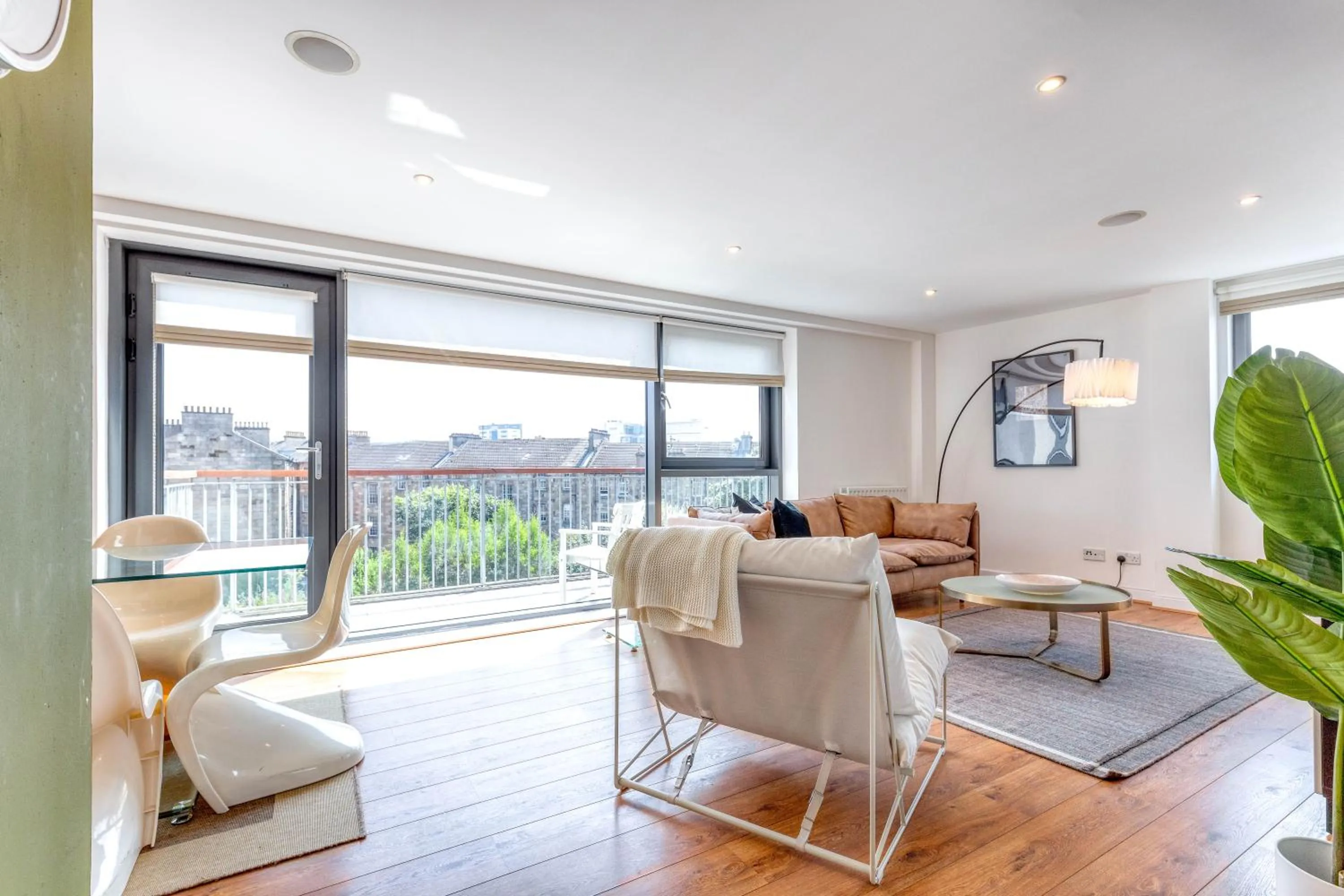 SECC Hydro Executive 7 Apartment